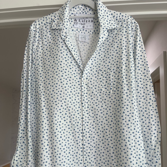 Frank & Eileen relaxed fit cotton Button-Up shirt with blue heart pattern - Picture 4 of 6